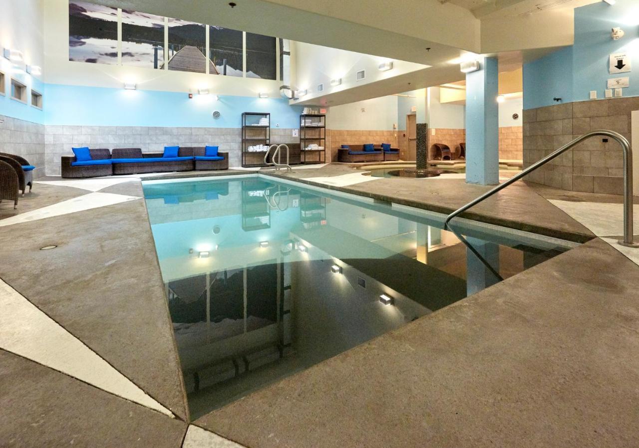 Star Suite -Luxurious Condo With 3 Fireplaces, And Open Pool! Canmore Exterior photo